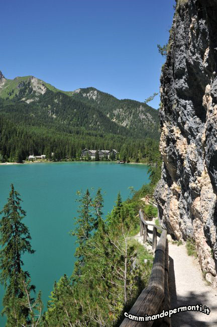 53 Lago di Braies.JPG